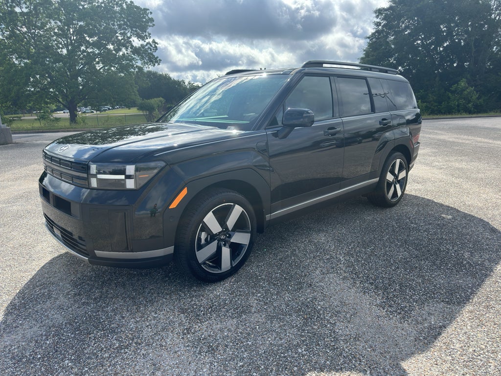 2026 Hyundai SANTA FE Limited 6P in Phantom Black — front three-quarter view