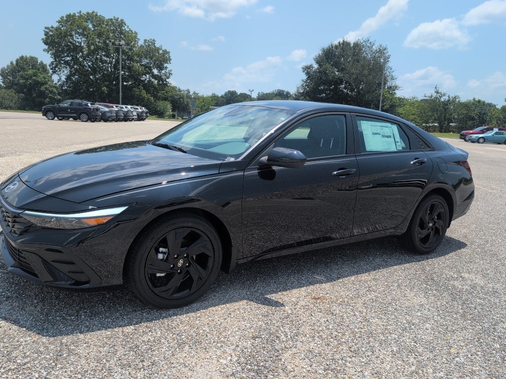 2026 Hyundai ELANTRA SEL Sport in Abyss Black — front three-quarter view